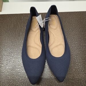 Old Navy Navy Pointed Knit Slip-On Flats